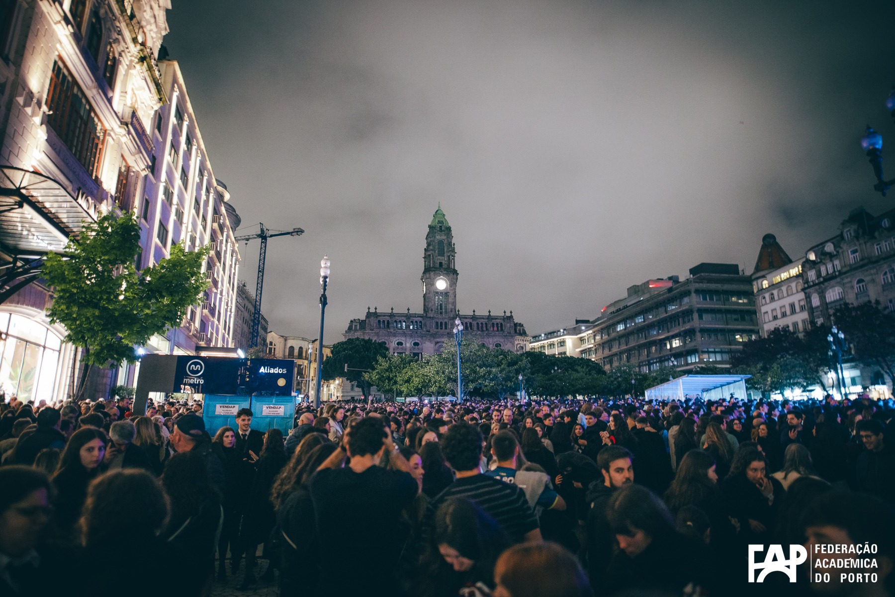 Monumental Serenata Queima das Fitas do Porto â€” 90